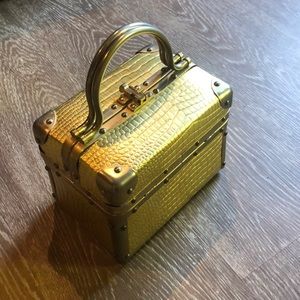 Vintage 1960s Italian Made Gold Trunk purse
